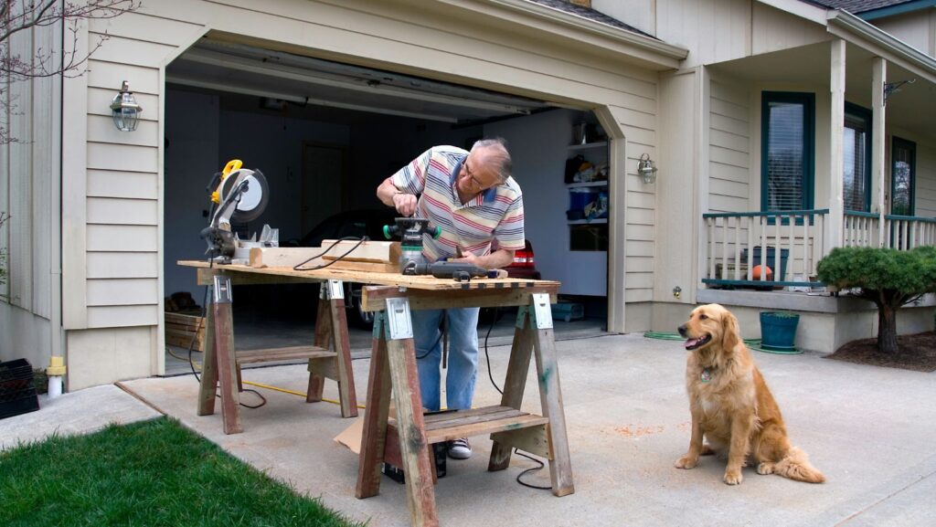 diy lifestyle garage screen